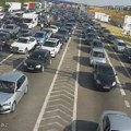 Ogromne gužve na putu ka Grčkoj: Vozači čekaju i duže od tri sata na granici, na jednom prelazu prijavljeno 190 minuta