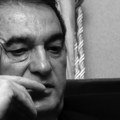 Bivša supruga Nebojše Pavkovića na komemoraciji Pričalo se da mu je uzela tri stana, ovako danas izgleda voditeljka čije ime…