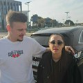 (Foto): Naša pevačica (36) čeka prvo dete sa 10 godina mlađim kolegom, a evo u kom je mesecu: Oglasila se iz stana, stomak u…