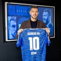 Edin Džeko novi fudbaler Šalkea
