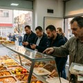 Ručak za 400 dinara bez sudova: Da li su Kragujevčani prestali da kuvaju i samo kupuju kuvano?