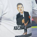Igrači Partizana nosili majice sa likom Edina Avdića: Na njima je ispisan njegov najčuveniji uzvik iz prenosa