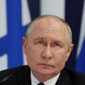 „Putin u panici pritisnuo dugme za nacionalizaciju“: Ruski istraživački novinari pojašnjavaju o čemu je reč