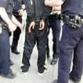 Nasilnik uznemiravao devojke, pa tukao policajca: Dramu na Novom Beogradu gledao ceo kafić, žene prošle kroz neviđeno…