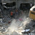 BLISKOISTOČNI SUKOB Gaza: Najmanje 9.500 Palestinaca je ubijeno; Protesti podrške Palestincima širom Evrope