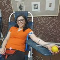 Crveni krst Zrenjanin: Na jučerašnjoj akciji dobrovoljnog davanja krvi prikupljene 33 jedinice! Zrenjanin - Crveni krst…