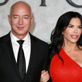 Zašto vlasnik Amazona nikada ne koristi budilnik i telefon u jutarnjim satima: Dan Džefa Bezos izgleda ovako!