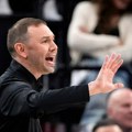 Trener Denvera Adelman nezadovoljan kriterijumom suđenja u odbrani Klipersa na Jokiću