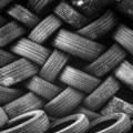 EU pokrenula istragu o dampinškim cenama automobilskih guma iz Kine