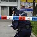 Zaklao ženu, pa hteo da se ubije ispred sina: Jezivo ubistvo u Beogradu, komšije primetile čudno ponašanje muškarca
