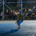 Gujon: Napravili smo novi sportski teren za decu iz enklava