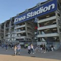 UŽIVO - "Delije" stigle na stadion u pratnji policije, Lehova "braća" u crveno-belom na tribinama!