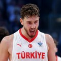 Bez iznanđenja na startu nokaut faze evrobasketa: Turska se mučila ali slomila otpor borbenih Šveđana! Šejn larkin: „Znali smo…