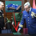 "Dešifrovali smo ga"... Ruski admiral predao Amerikancima predmet za koji tvrdi da je dokaz ukrajinskog napada na Putinovu…