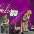 Naša pevačica ima dva datuma rođenja, a u papirima stoji ime za koje javnost nikad nije čula: “Vodi se…”