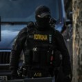 Mladić (18) izboden u centru Beograda, u kritičnom stanju prevezen u bolnicu: lekari se bore za njegov život