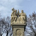Spomenik svetog Trojstva u Sremskoj Mitrovici opstaje dva veka: Šta, zapravo, predstavlja?