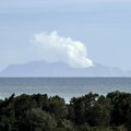 Island: Policija ograničila pristup vulkanu koji izbacuje opasan toksičan gas