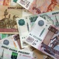 Vrednost dolara premašila 100 rubalja