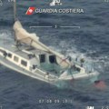 Detalji tragedije u Sredozemnom moru, 10 mrtvih, među nestalim i 26 dece: "Eksplozija, a onda je brod potonuo"