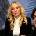 Šta se desilo između čole i lepe brene? Pevali zajedno, dodirivao je po butini, a onda ju je pred svima žestoko ispalio!
