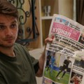 Foto ubod: Ljajić uvek čita Žurnal