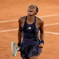 Arina Sabalenka u finalu Rolan Garosa protiv Koko Gof