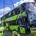 Prevrnuo se autobus na severu Nemačke, najmanje 20 povređenih