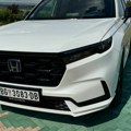 Vozili smo novu Hondu CR-V Plug-In Hybrid: Automobil koji briše granice između svakodnevice i premijuma