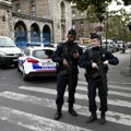 Pariz: Tri osobe povređene, dve teško u eksploziji u telekomunikacionoj kompaniji