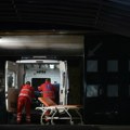 Žena pala dok je prala prozore: Nesreća u Beogradu: Hitno prevezena u Urgentni centar