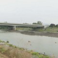 Odnošenje šljunka iz korita Ibra u Kraljevu - eksploatacija ili uređenje?