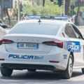 Jeziv snimak iz Albanije: Vozač automobila punom brzinom naleteo na policajca