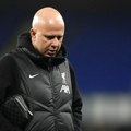 Trener Liverpula pred derbi sa arsenalom: Neću govoriti navijačima kako de se ponašaju prema Aleksander-Arnoldu