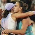 Rolan Garos posle tri godine dobija novu šampionku: Sabalenka prekinula pobednički niz Ige Švjontek, igra za prvu titulu u…