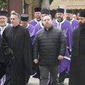 „Moje je pravo da volim predsednika Vučića, slediću ga dok sam živ“: Teolog Miloš Stojković objašnjava za Danas zašto je bio…