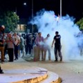 Eskalacija sukoba: Plaćenici moraju da glume pristalice SNS-a