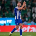 Povredio se De Jong - dobra ili loša vest za Zvezdu?