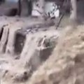 Bujice nose sve pred sobom, ima mrtvih! Nevreme napravilo haos u Evropi, zaustavljen saobraćaj, katanac na školama! (video)
