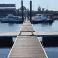 Postavljeni pontoni u Kovinu Obezbeđeno 80 novih vezova za plovila