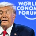 Uživo: "Ako mi propadnemo, svi ćete pasti"! Šizofren govor Trampa u Davosu, hvalio SAD, kudio ekonomije širom sveta pa rekao…