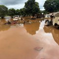 Stravični snimci, poginulo najmanje 50 ljudi! Vlasti pozvale na hitnu evakuaciju, razorne poplave u afričkoj državi, nestalo…