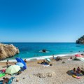 Oprez na letovanju: Jedna navika na španskim plažama može vas koštati do 750 evra