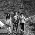 Od vatre su ga spasli samo opanci: Mali Miškovići trčali da spasu telad pa završili u bolnici: "Sve nam je izgorelo. Bože…