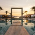 Sunce, ritam i najbolji dj setovi – AURA Beach je stigla u Porto Montenegro