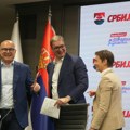 Masovne ucene SNS-a u javnom sektoru