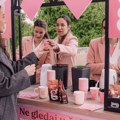 „Ne gledaj u šolju, pregledaj se“: Obeležen Međunarodni dan borbe protiv raka dojke