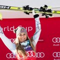 Istorija je ispisana: Legendarna Lindzi Von osvojila Svetski kup u petoj deceniji života (video)