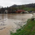 FOTO: Izlivanja vodotokova u pojedinim delovima zemlje