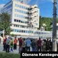 Protest u Sarajevu ispred Kancelarije visokog predstavnika sa zahtjevom da se zadrže Bonnska ovlaštenja